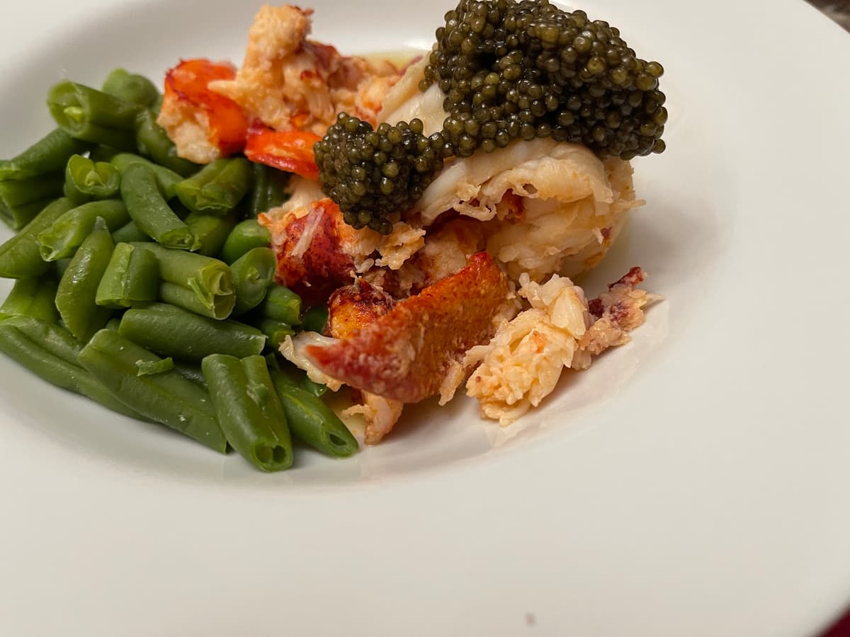 Lobster and caviar with green beans