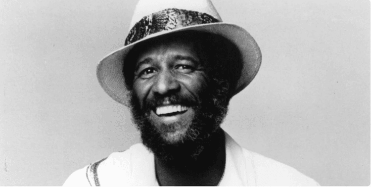 Wallace 'Wally' Amos jr